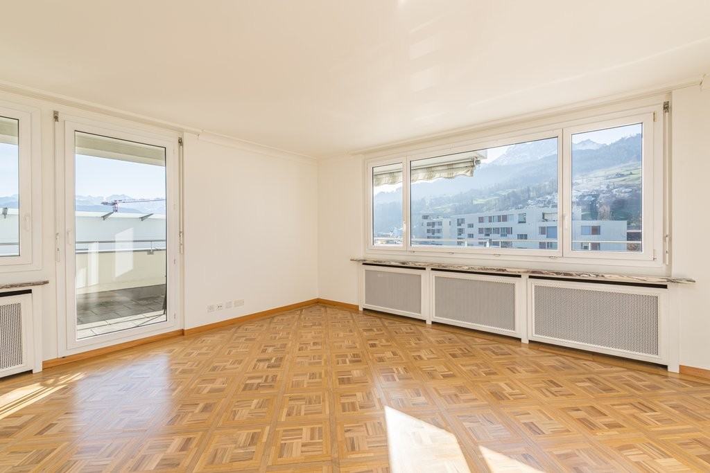 Appartamento attico di 4 ½ locali, foto 6 di 8