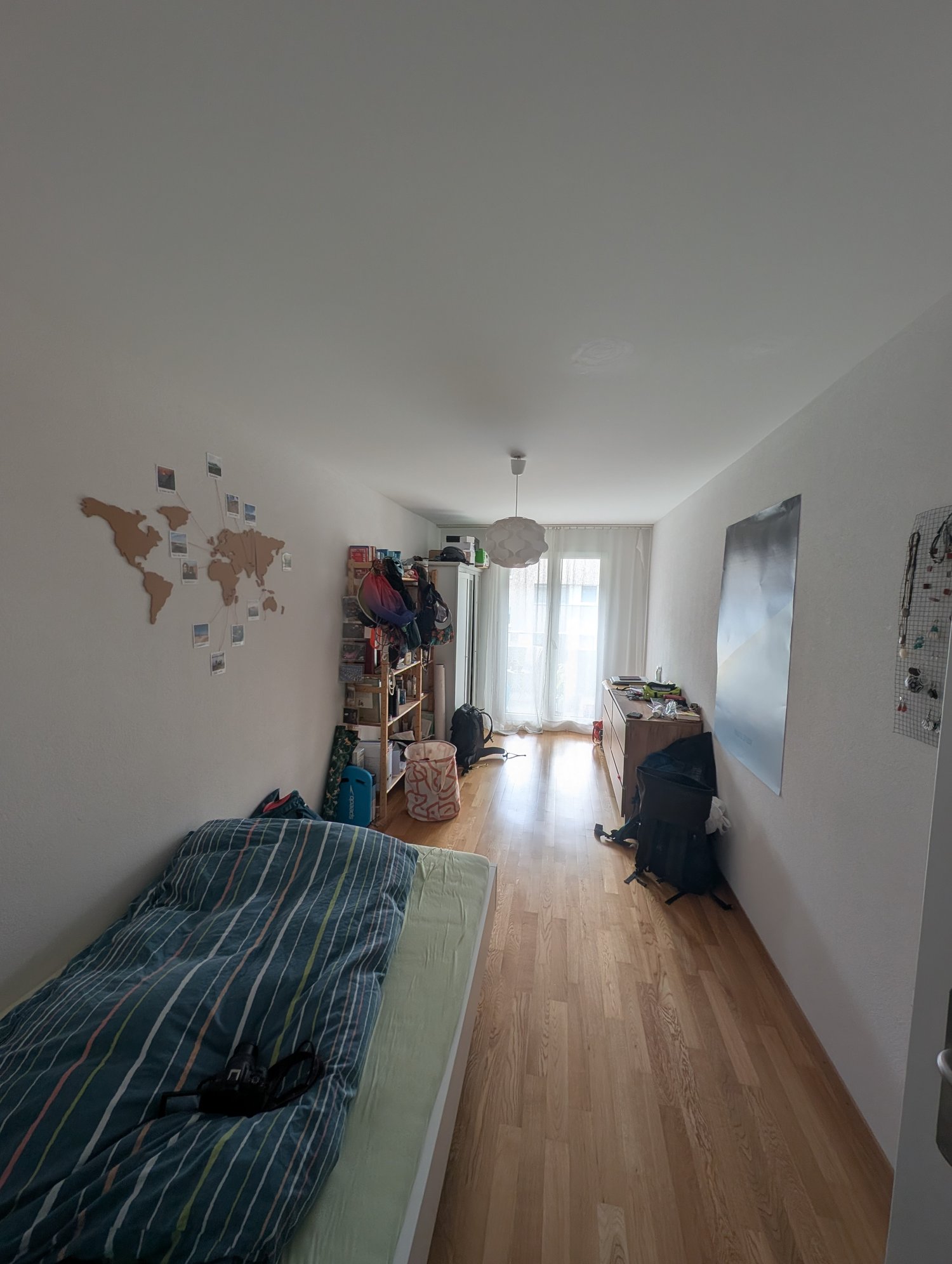 Camera in un appartamento condiviso