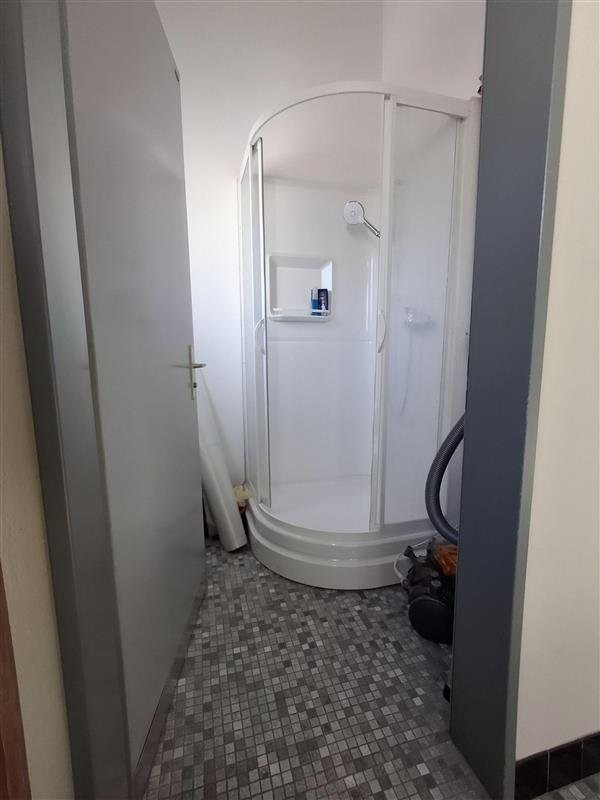 Deposito di 200m²