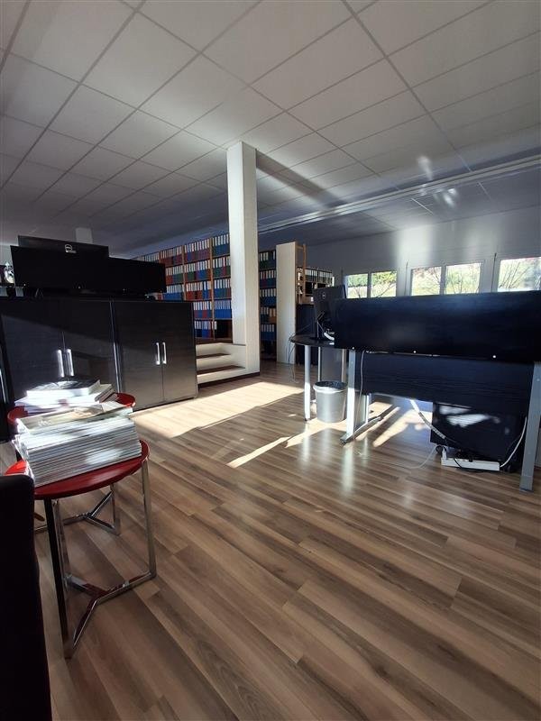 Deposito di 200m²