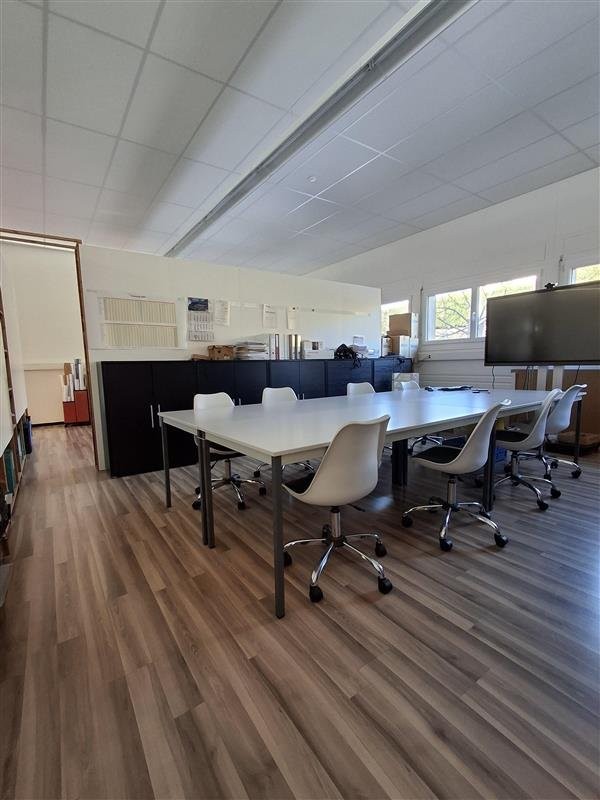 Deposito di 200m²