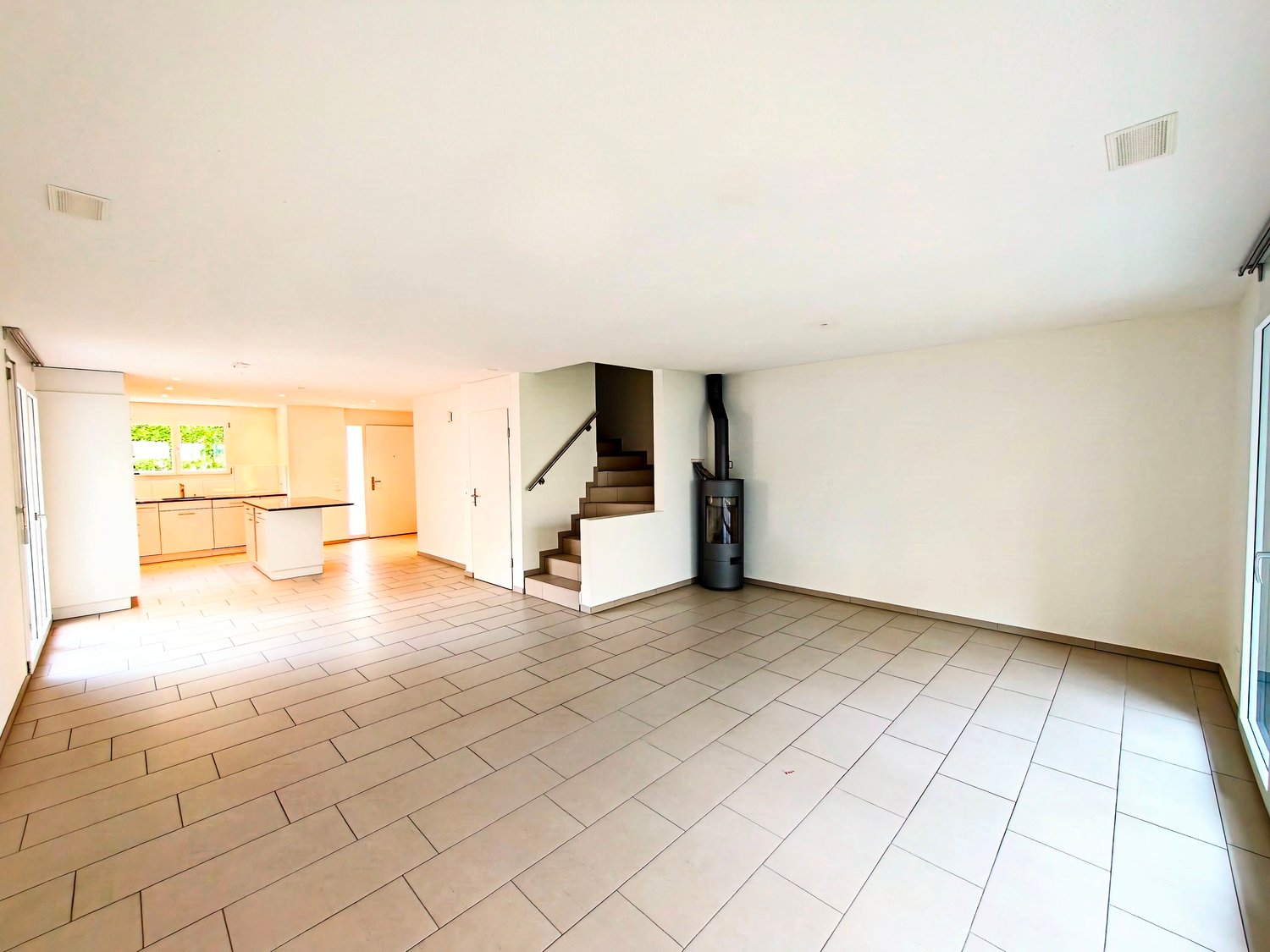 casa duplex di 3 locali, foto 4 di 10