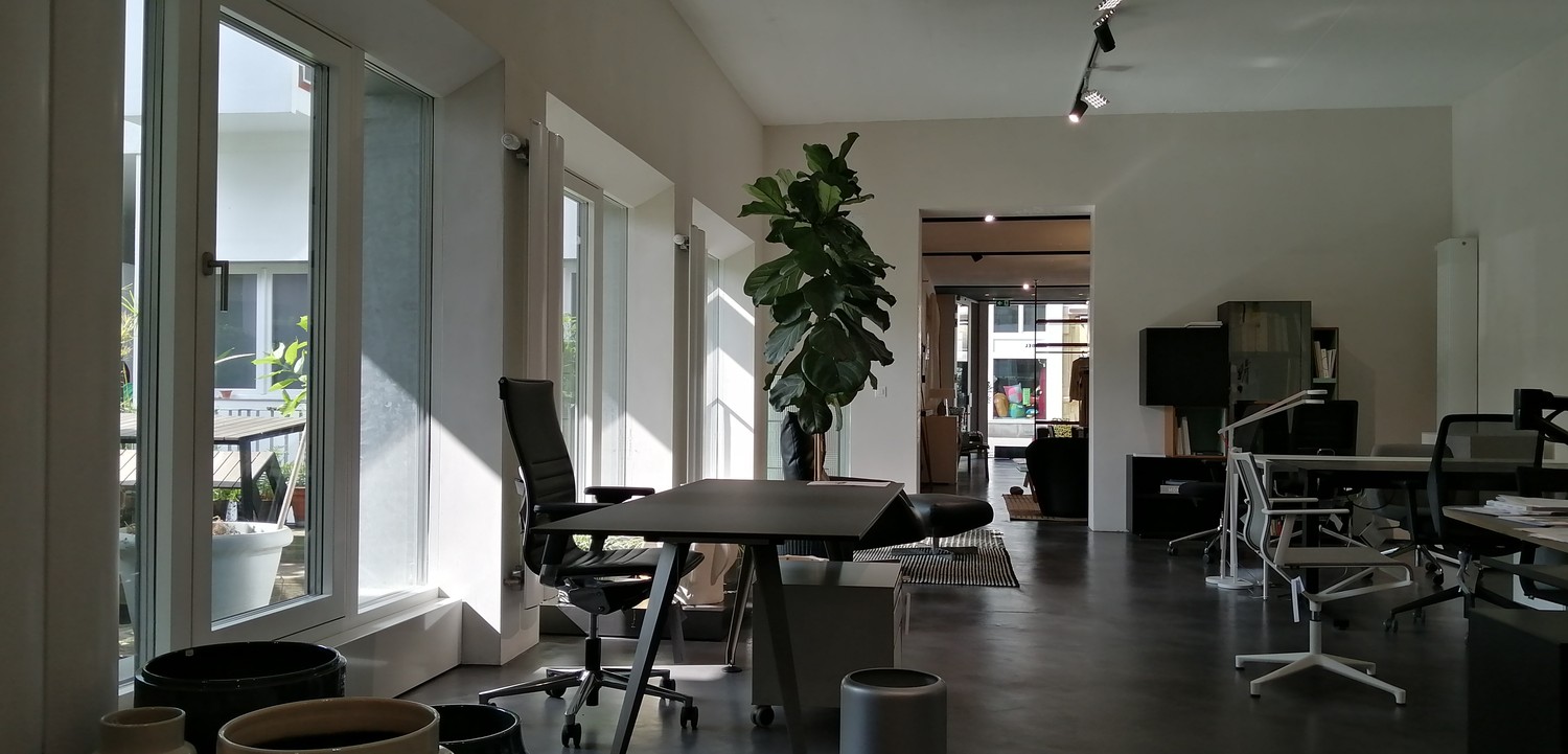 255m² commerciale