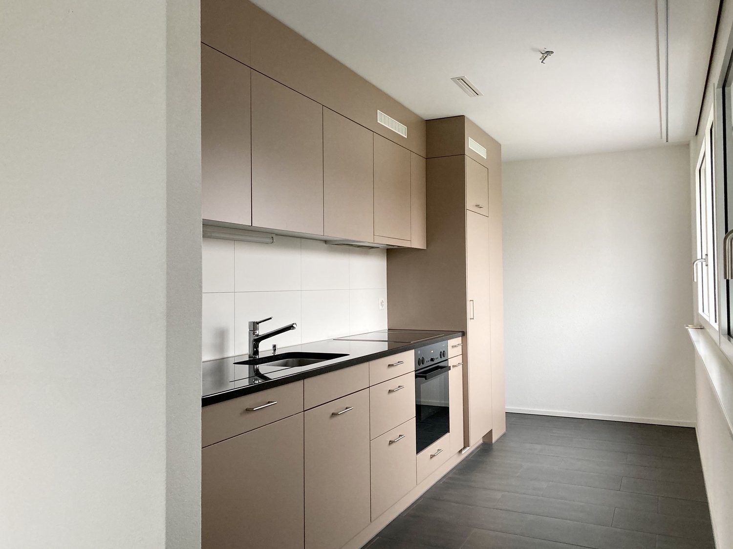 Appartamento di 2 ½ locali, foto 3 di 8