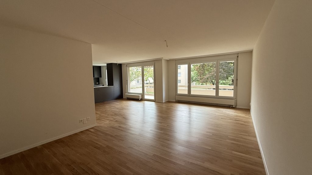Appartamento di 5 ½ locali, foto 1 di 9