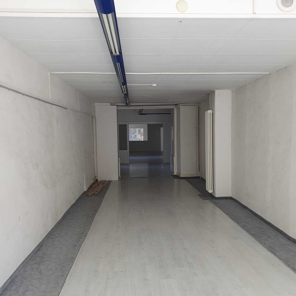 150m² commerciale