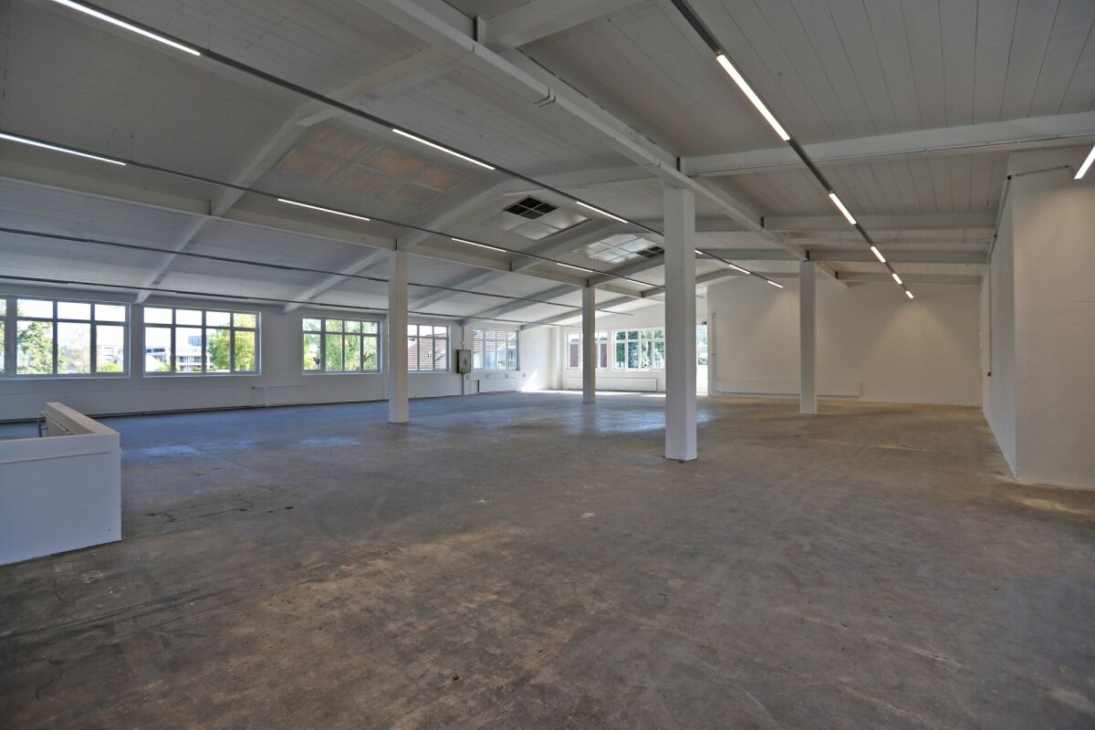 560m² deposito