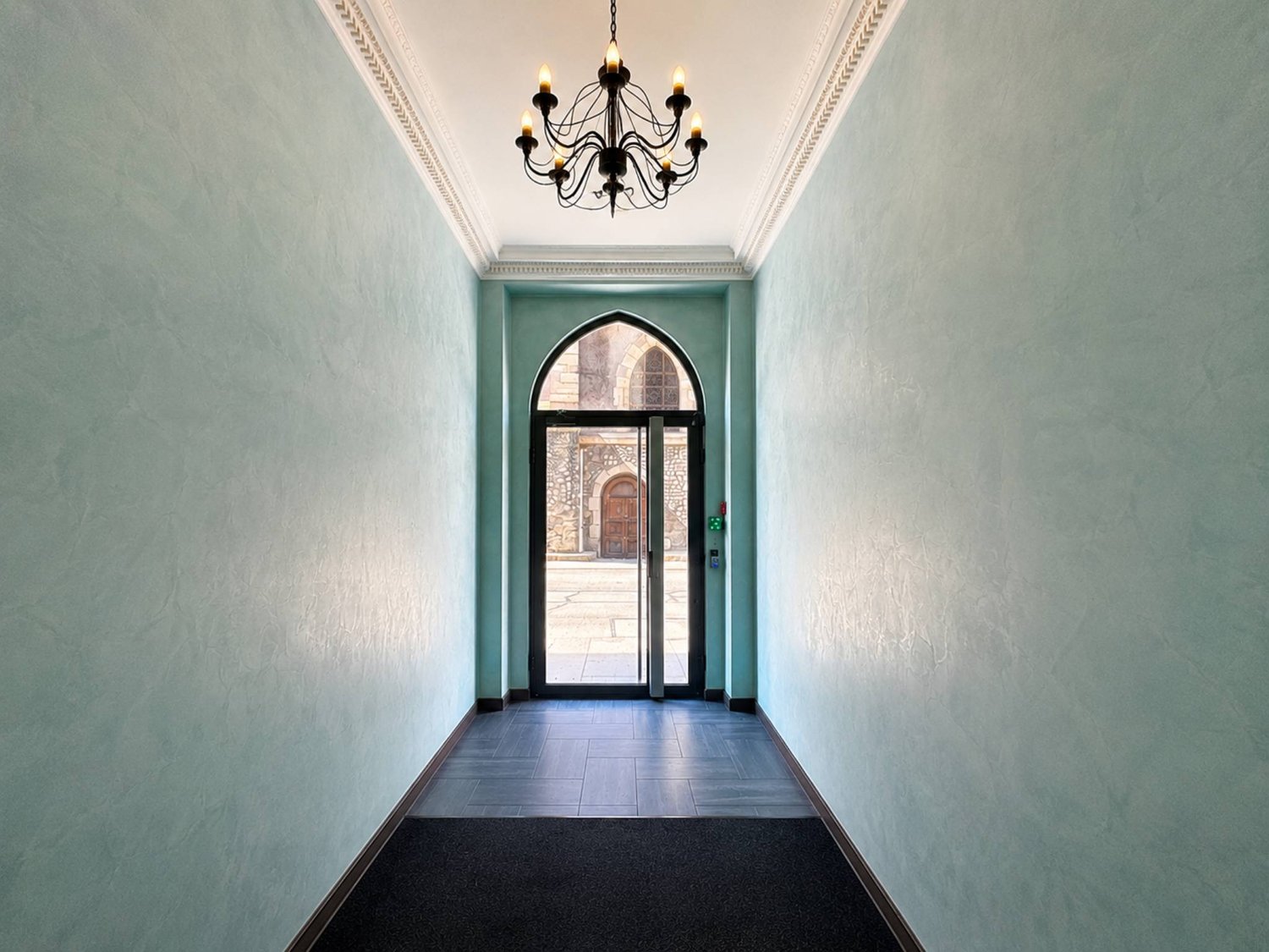 55m² office