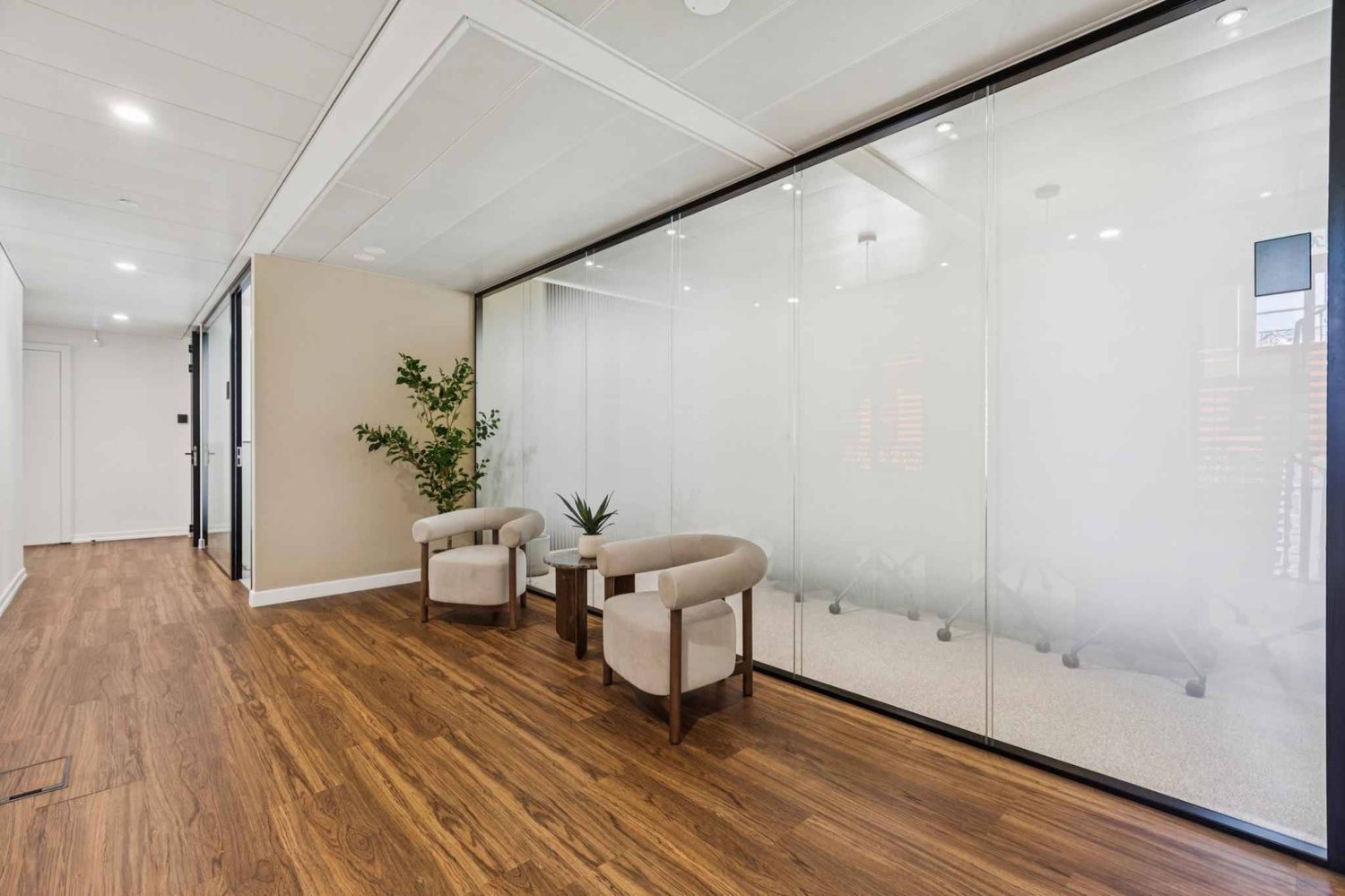 ufficio di 16m², foto 3 di 8