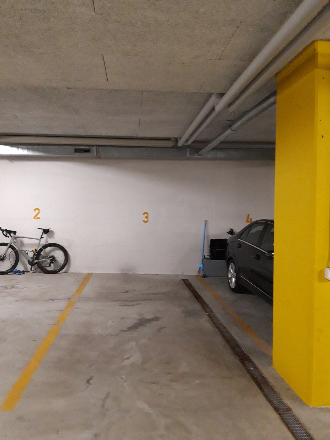 Posto auto interrato