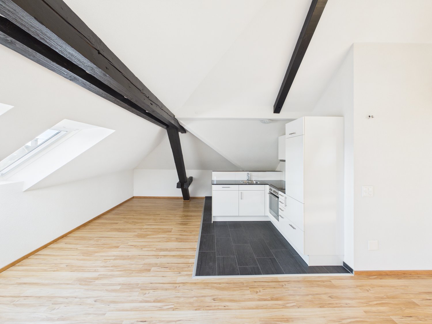 appartamento mansardato di 1 ½ locali, foto 7 di 10