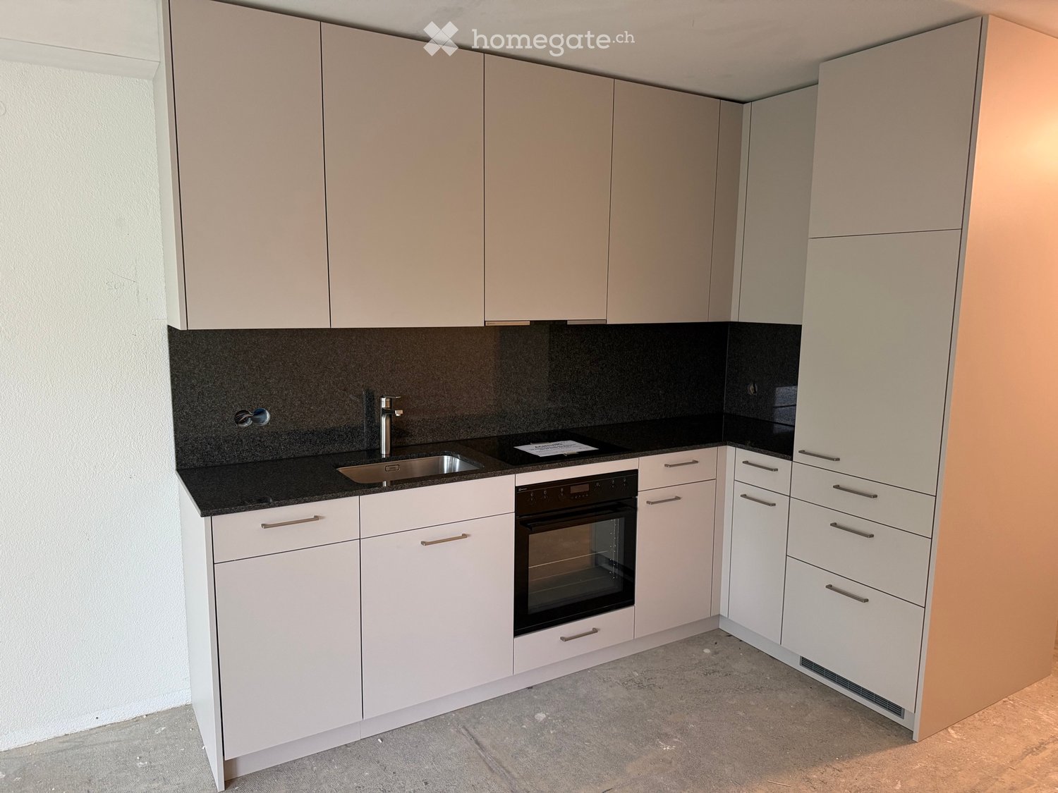appartamento di 2 locali, foto 2 di 3