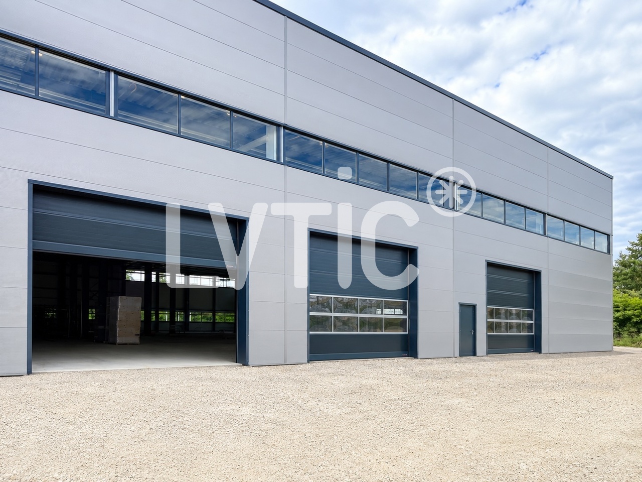 6600m² industrial object