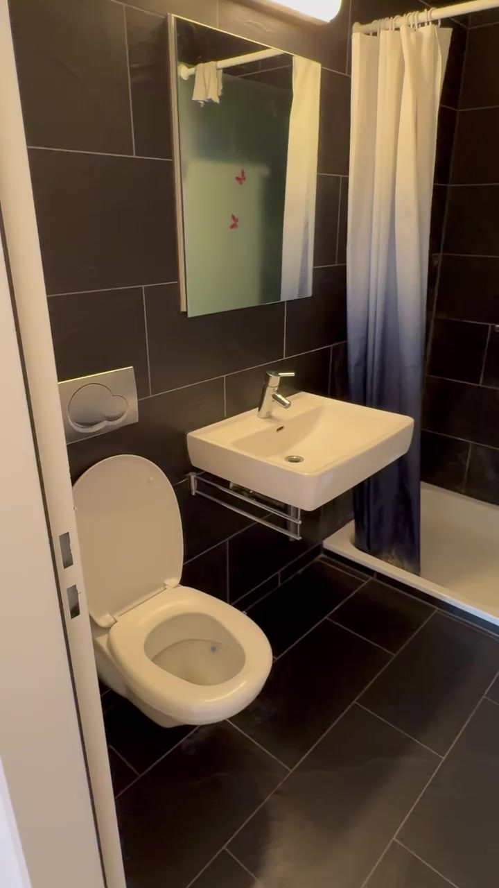 Stanza in un appartamento condiviso, foto 4 di 8
