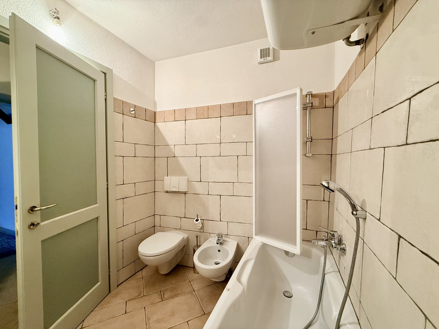 2 rooms apartment