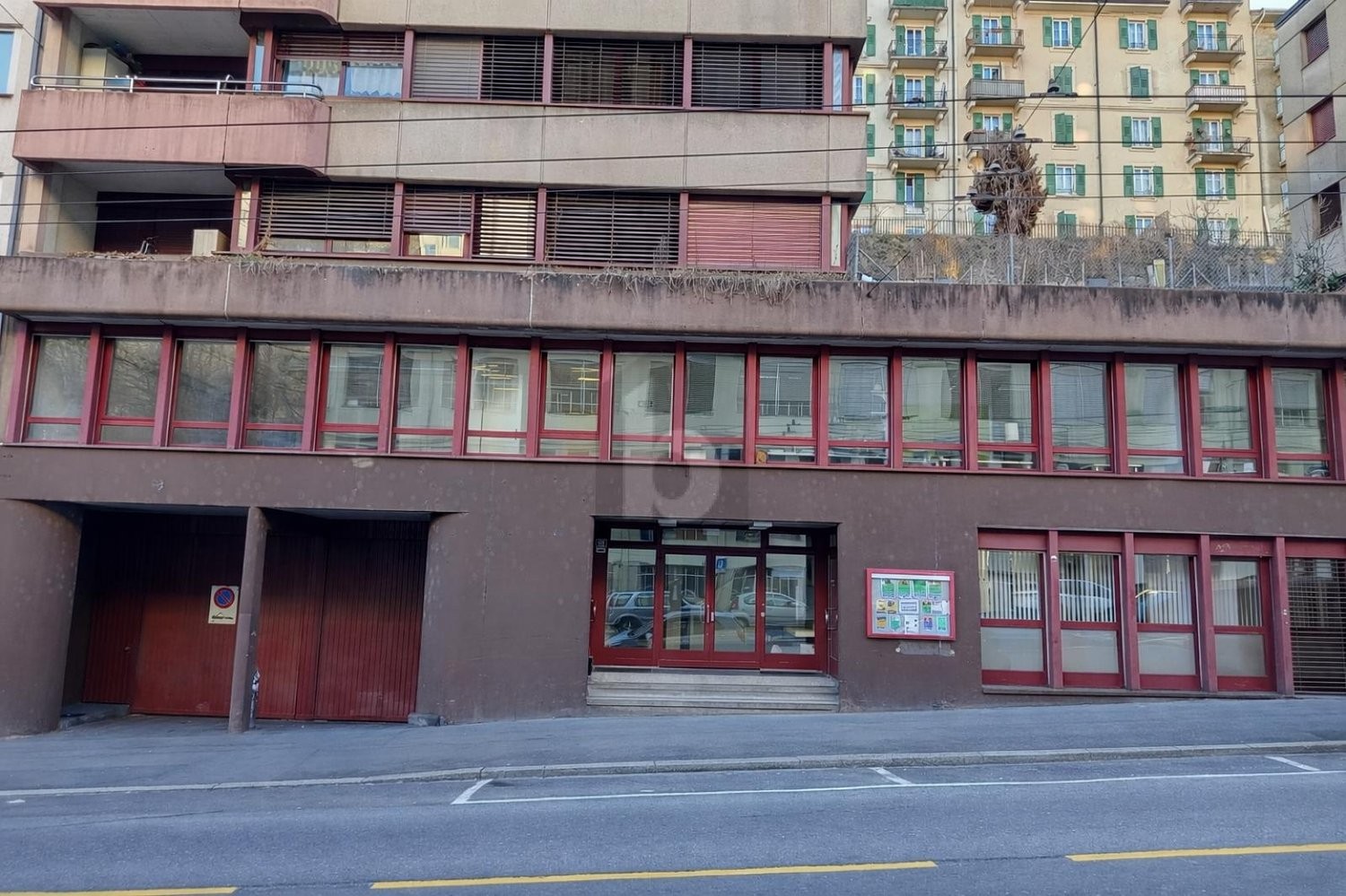 ufficio di 245m², foto 1 di 4