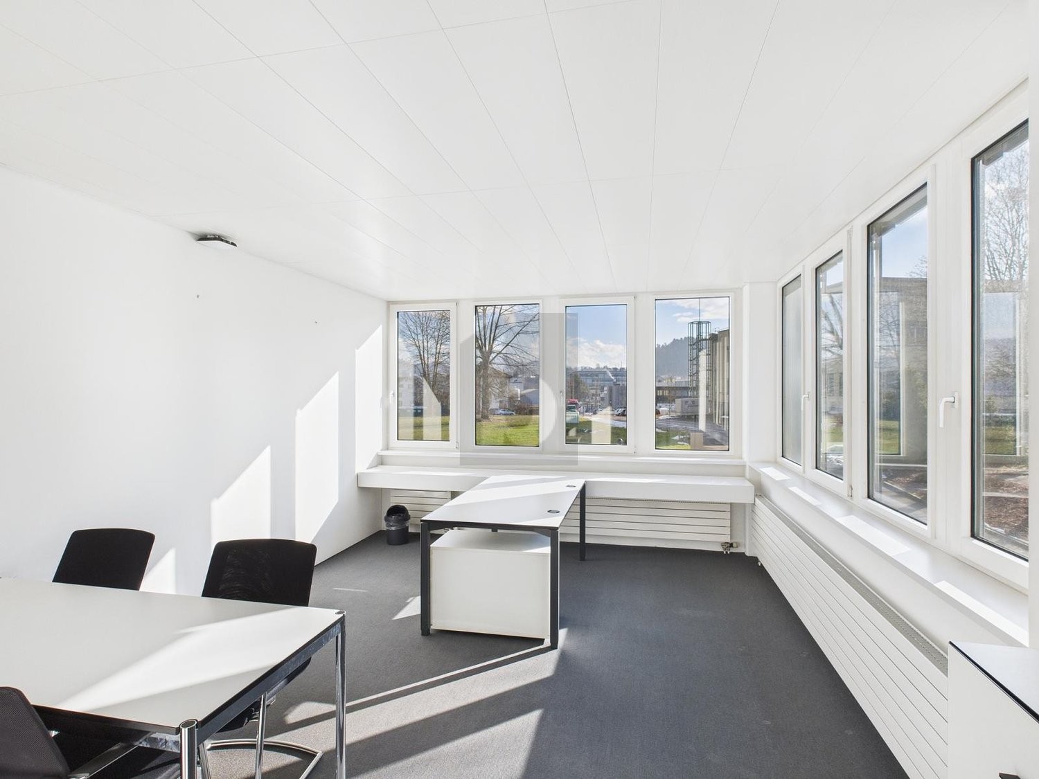 420m² ufficio, foto 3 di 4