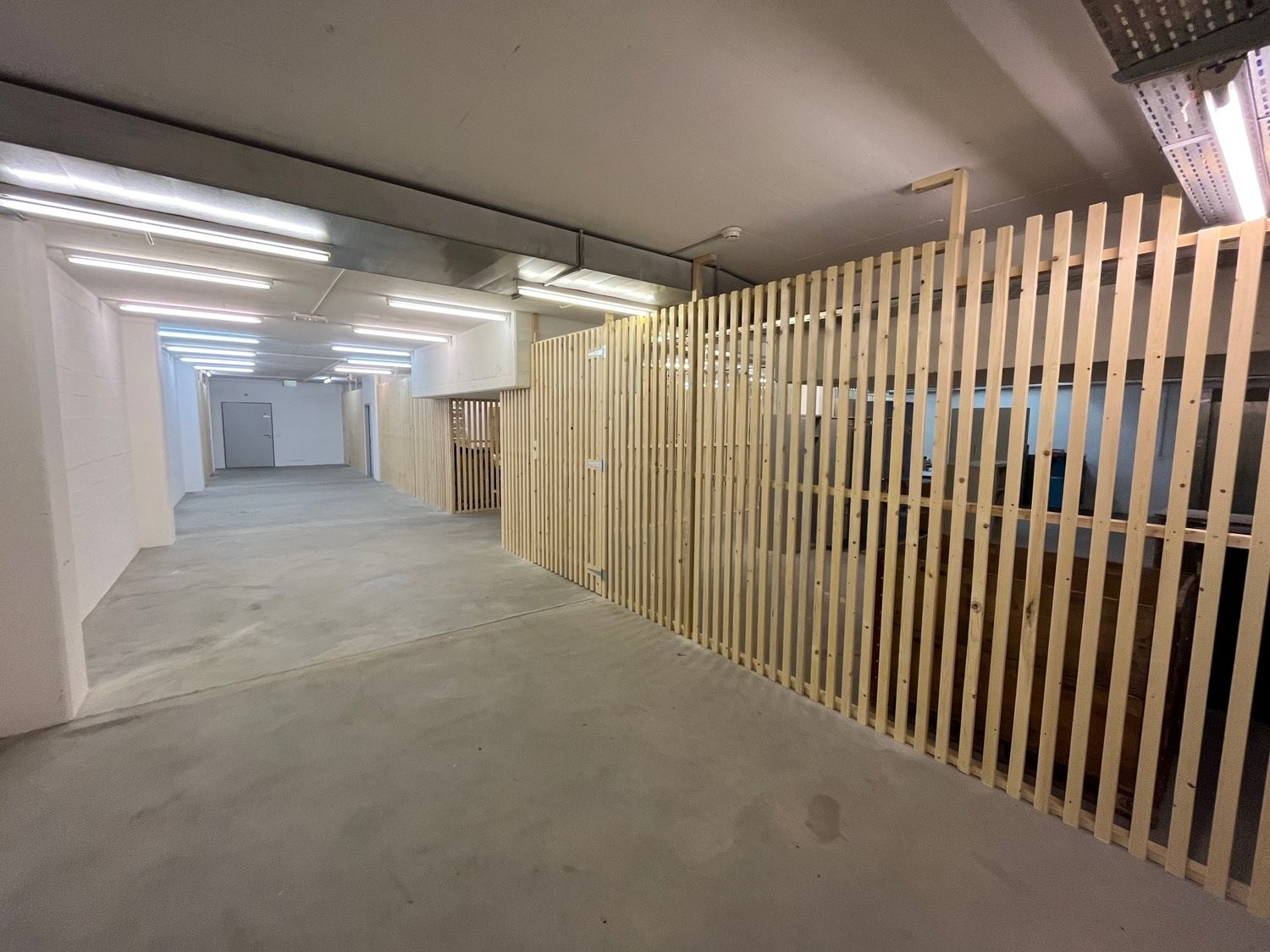 351m² deposito