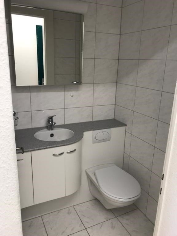 1 room single room
