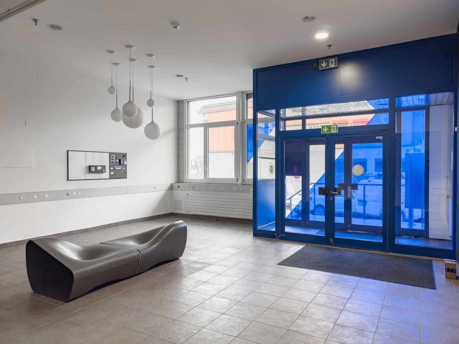 748m² ufficio