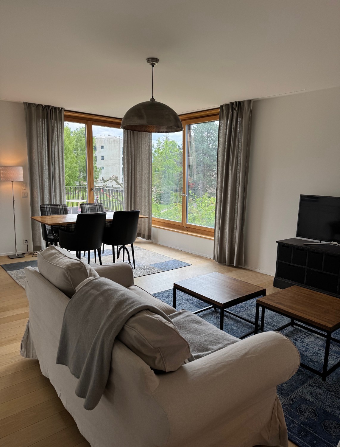 Appartamento di 2 ½ locali, foto 1 di 7