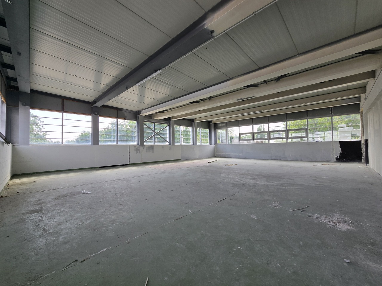 288m² deposito