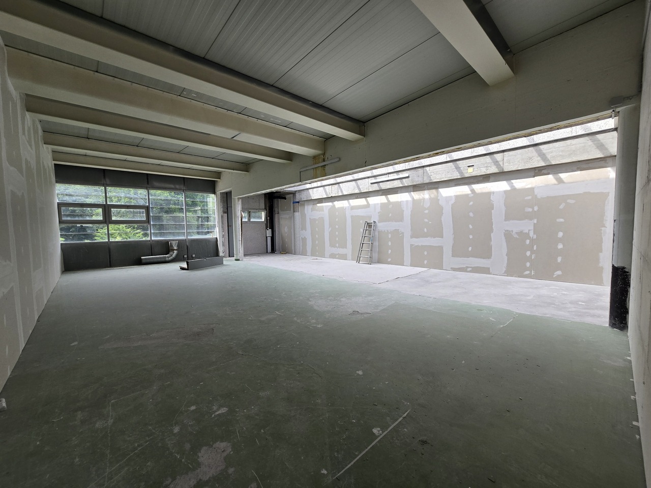 288m² deposito