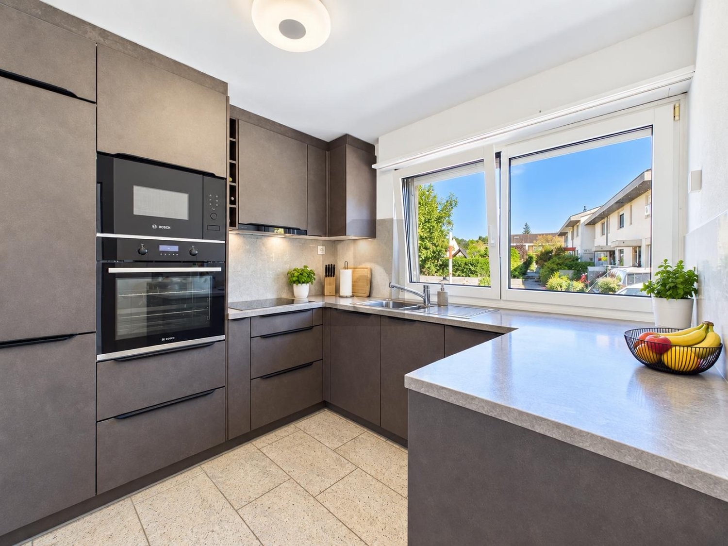 Casa a schiera di 2 ½ locali, foto 2 di 4