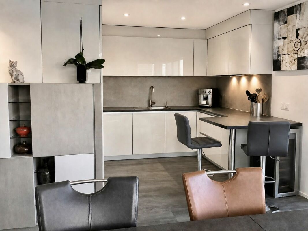 appartamento con terrazza di 4 ½ locali, foto 3 di 10