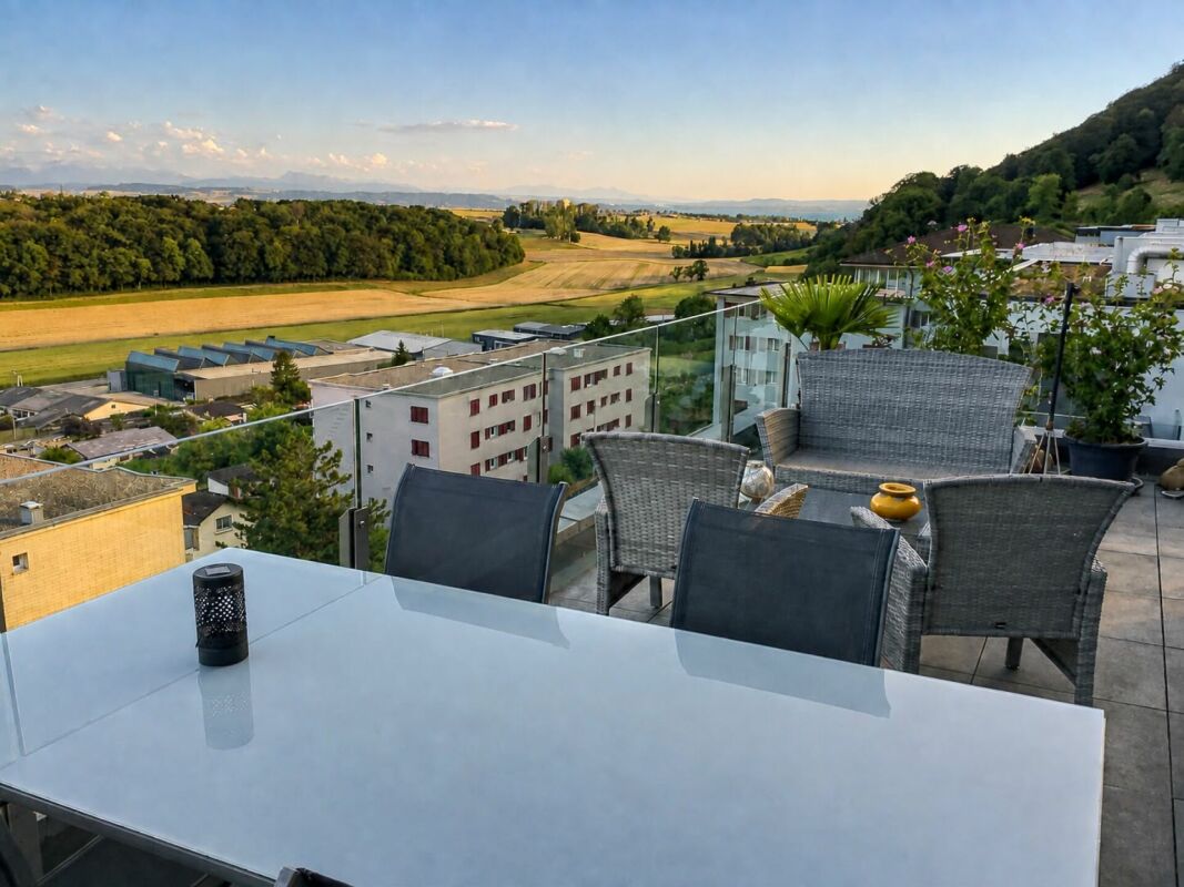 appartamento con terrazza di 4 ½ locali, foto 8 di 10