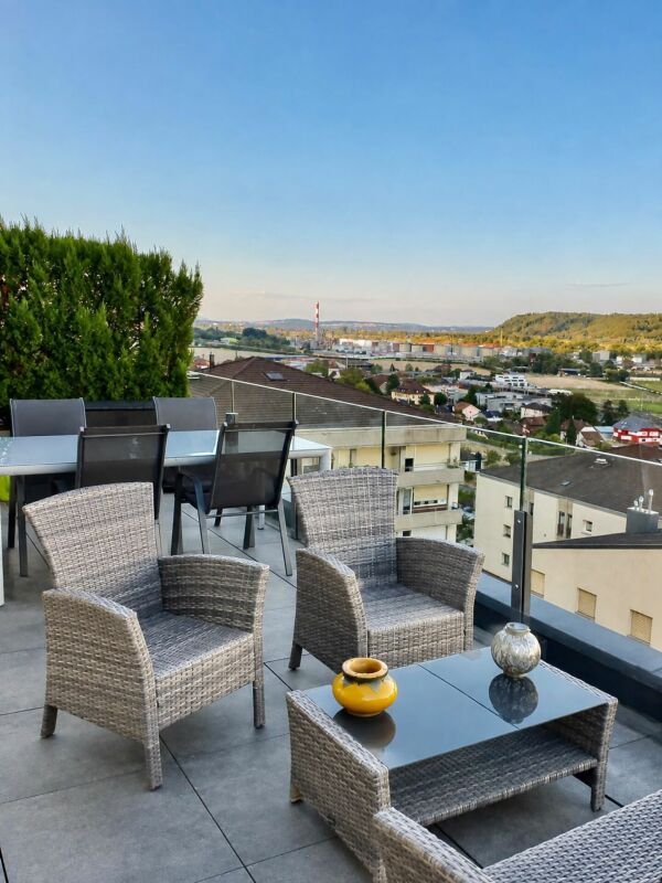 appartamento con terrazza di 4 ½ locali, foto 9 di 10