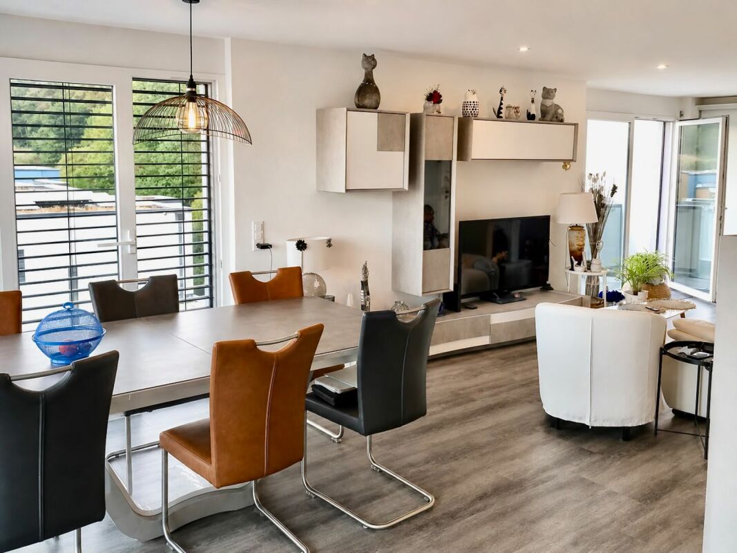 appartamento con terrazza di 4 ½ locali, foto 4 di 10
