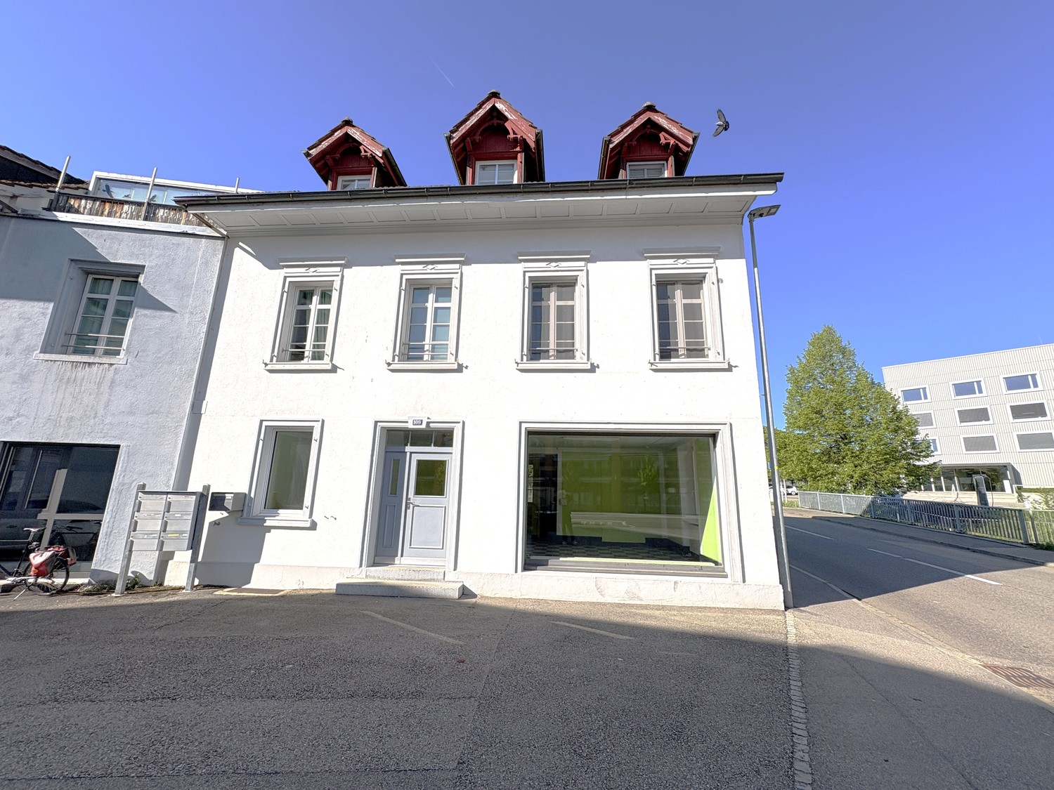 negozio di 66m²