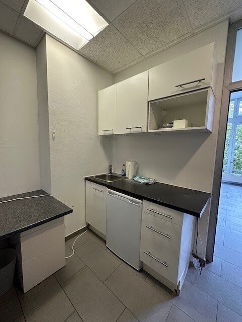 121m² commerciale, foto 4 di 7