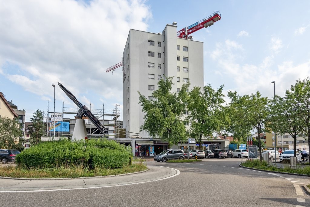 78m² office