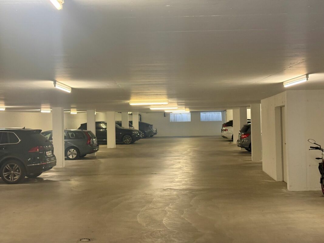 Posto disponibile, foto 2 di 3