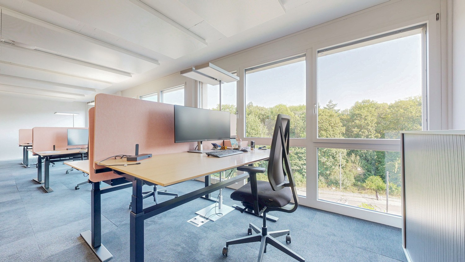 1068m² bureau