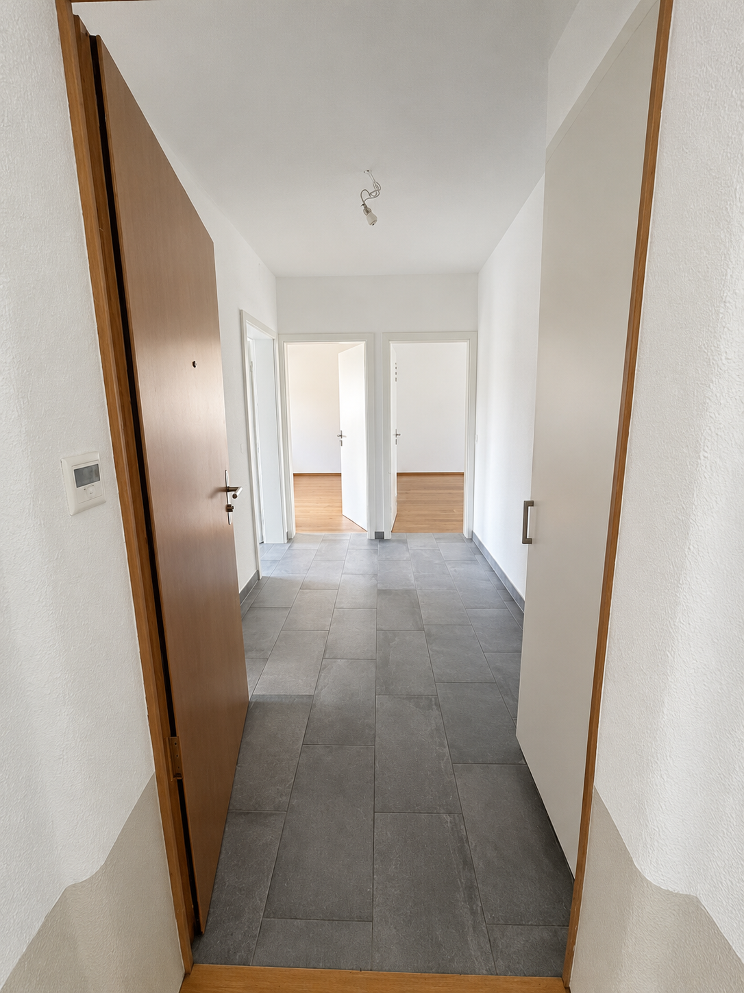 Appartamento mansardato di 2 ½ locali, foto 8 di 9