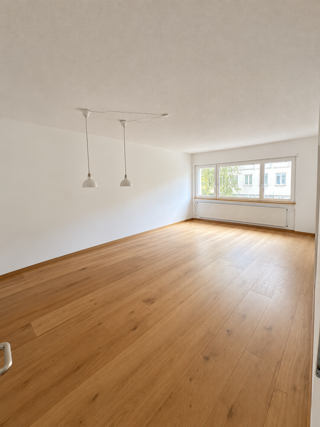 Appartamento mansardato di 2 ½ locali, foto 4 di 9