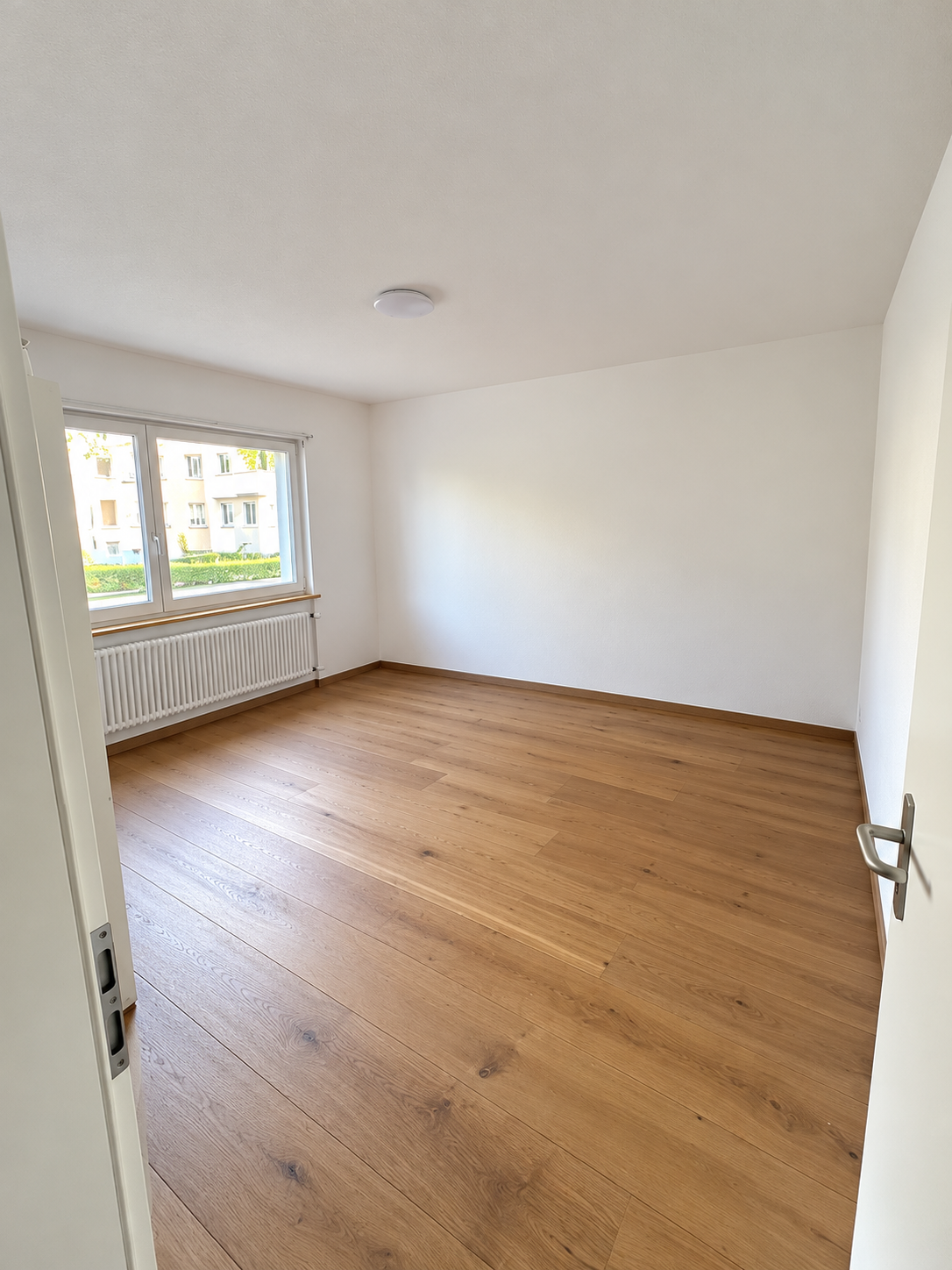 Appartamento mansardato di 2 ½ locali, foto 5 di 9