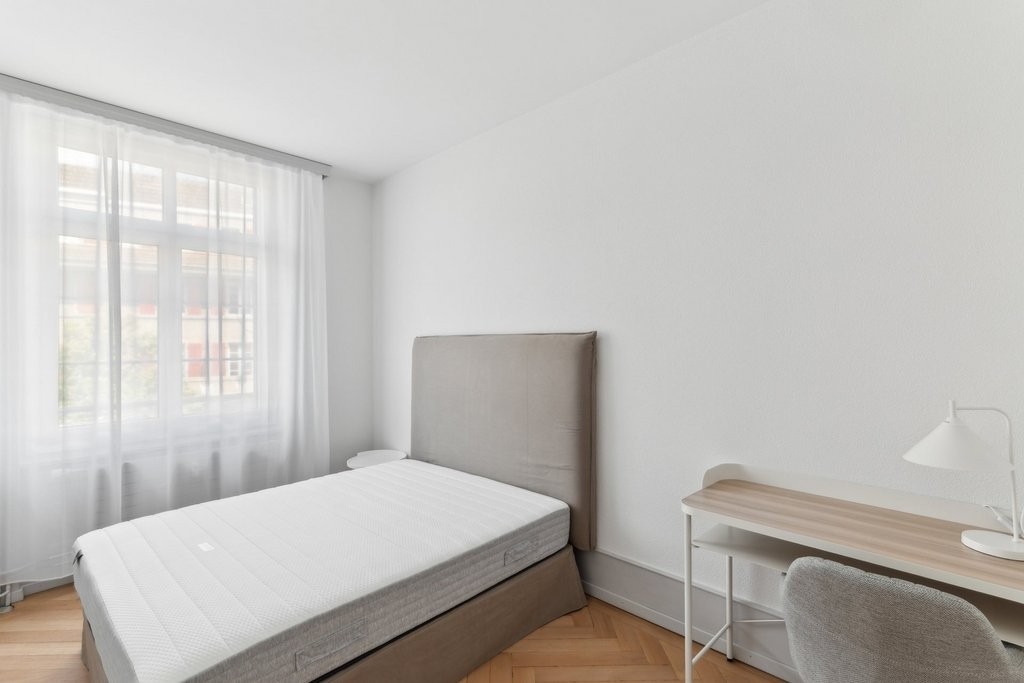 Appartamento di 4 locali, foto 7 di 10