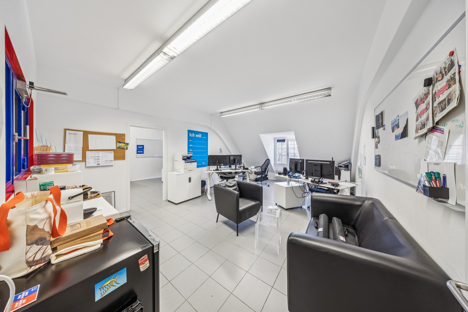 606m² bureau