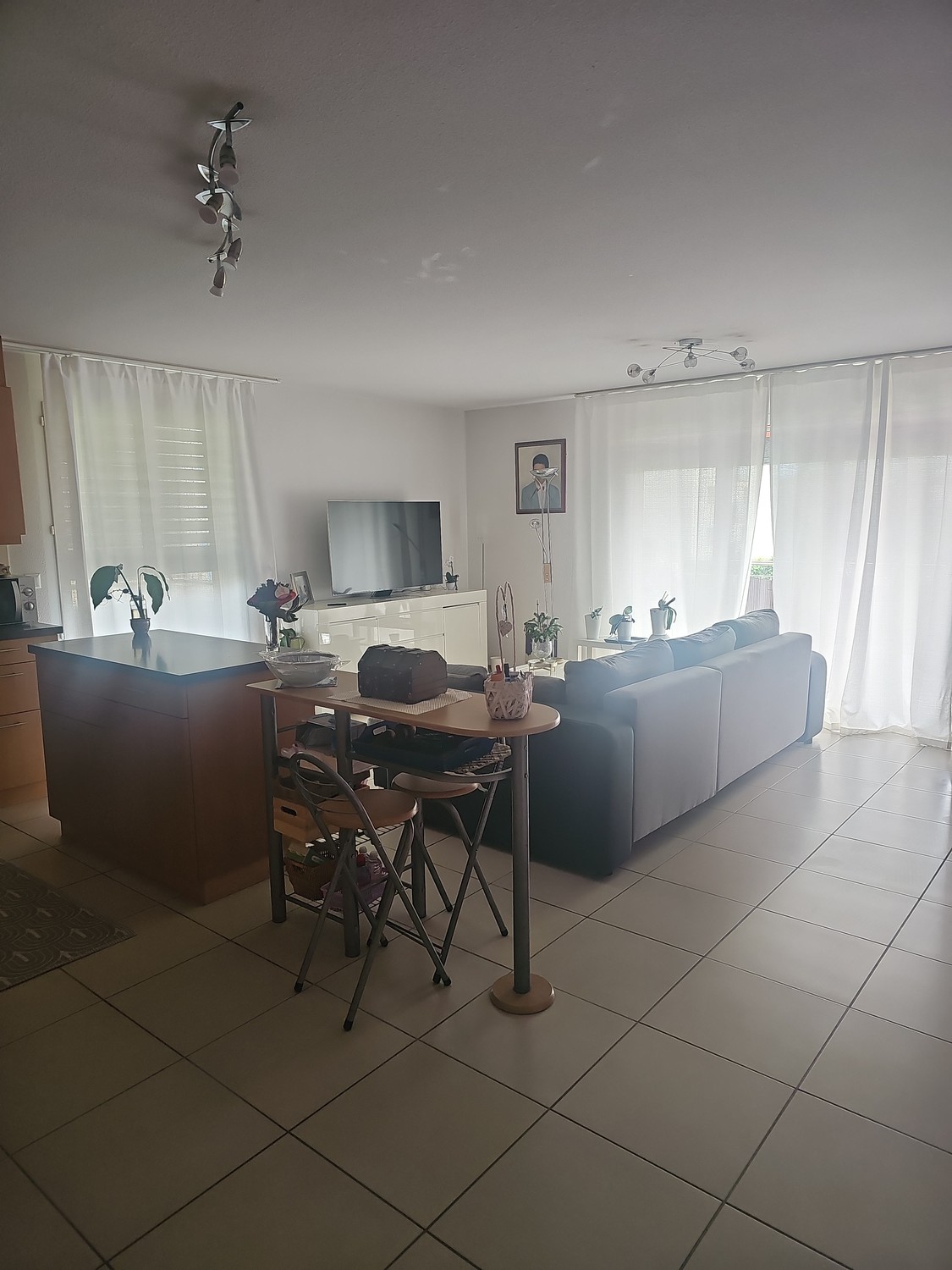 Camera in un appartamento condiviso, foto 3 di 4