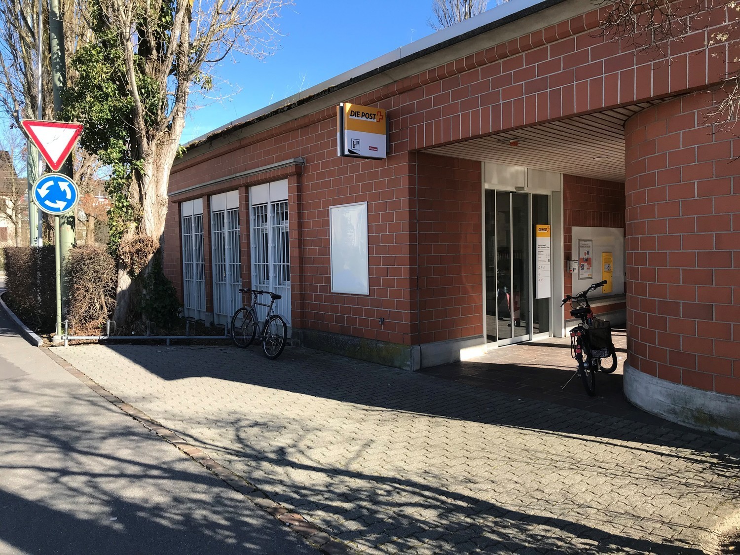 84m² commerciale, foto 1 di 10