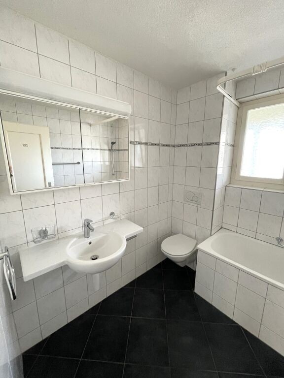 Appartamento di 3 locali, foto 2 di 8