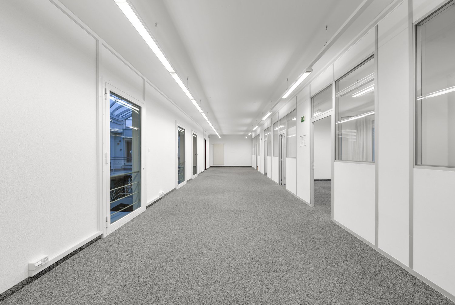 793m² commerciale