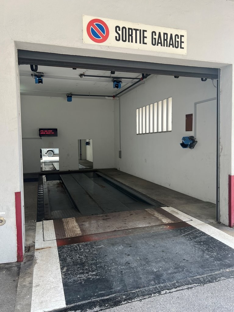 Posto auto sotterraneo
