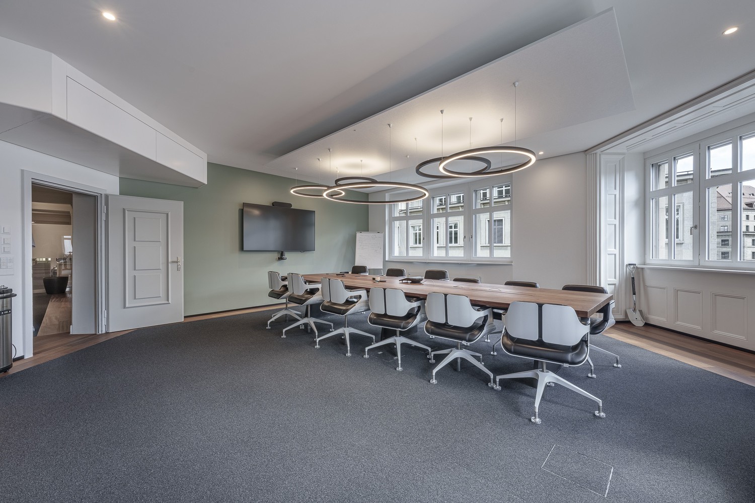440m² ufficio, foto 1 di 10