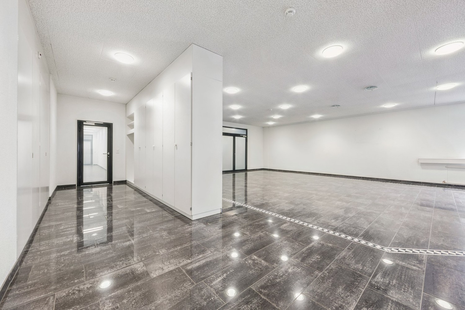 305m² ufficio, foto 7 di 10