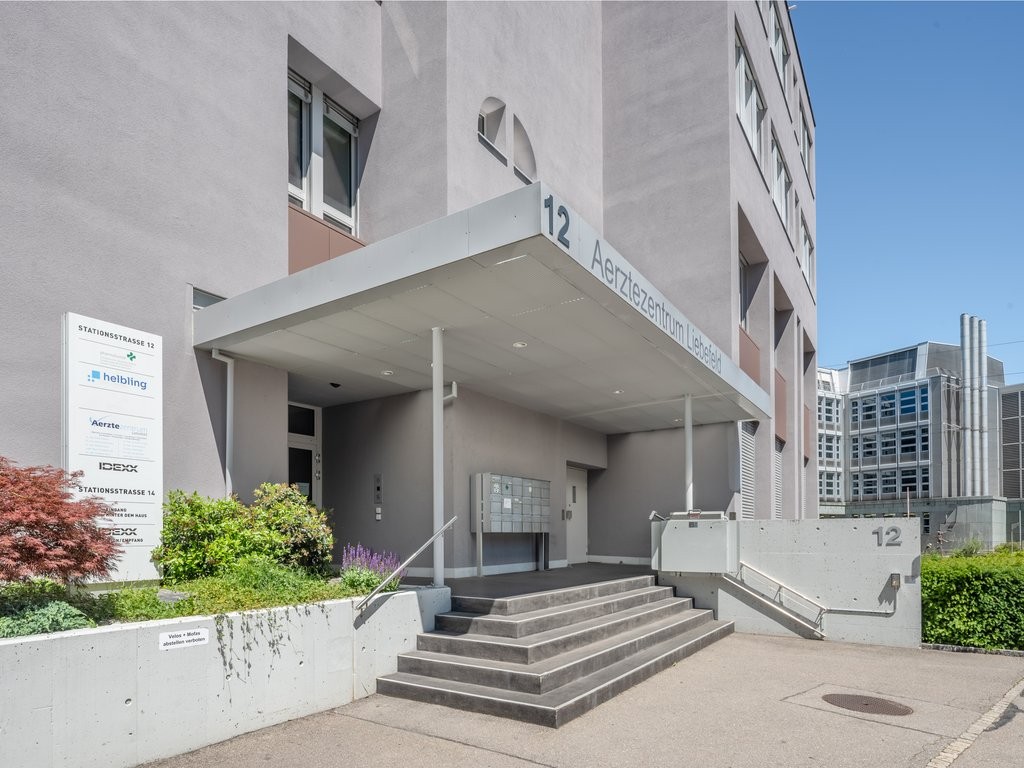 1486m² commerciale